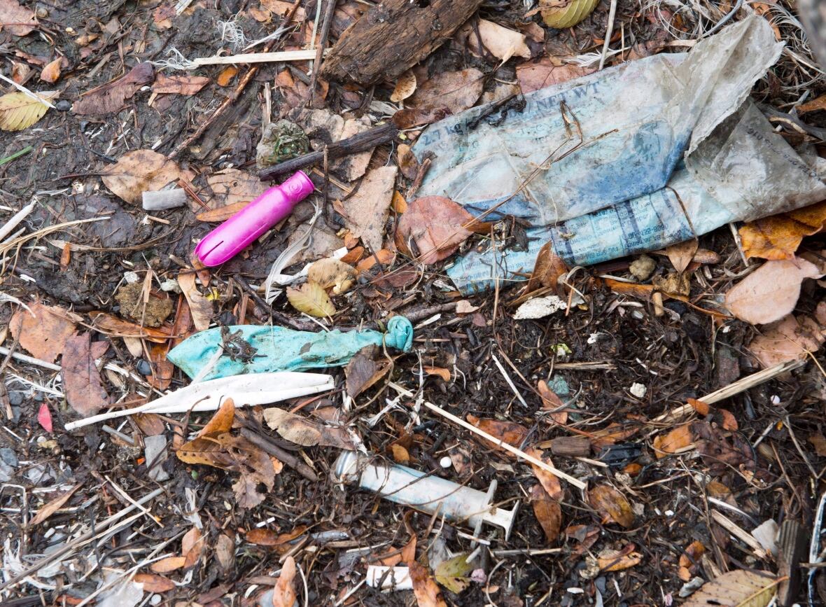 montreal-sewage-dump